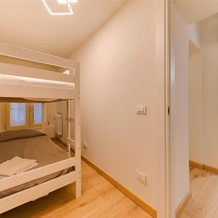 Apartman Centro Storico - 2 - 1 Bagno - Free Wi-fi Modena